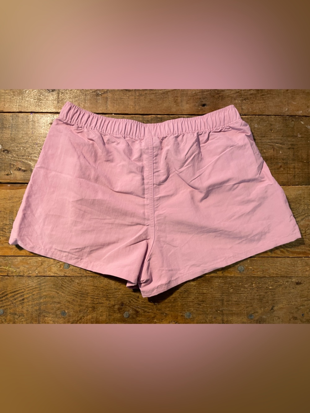 Patagonia Women’s Light Pink Elastic-Waist Athletic Shorts - Picture 2 of 4